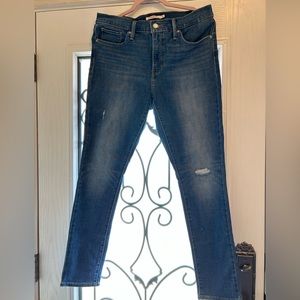 Levi’s 311 Shaping Skinny Jeans